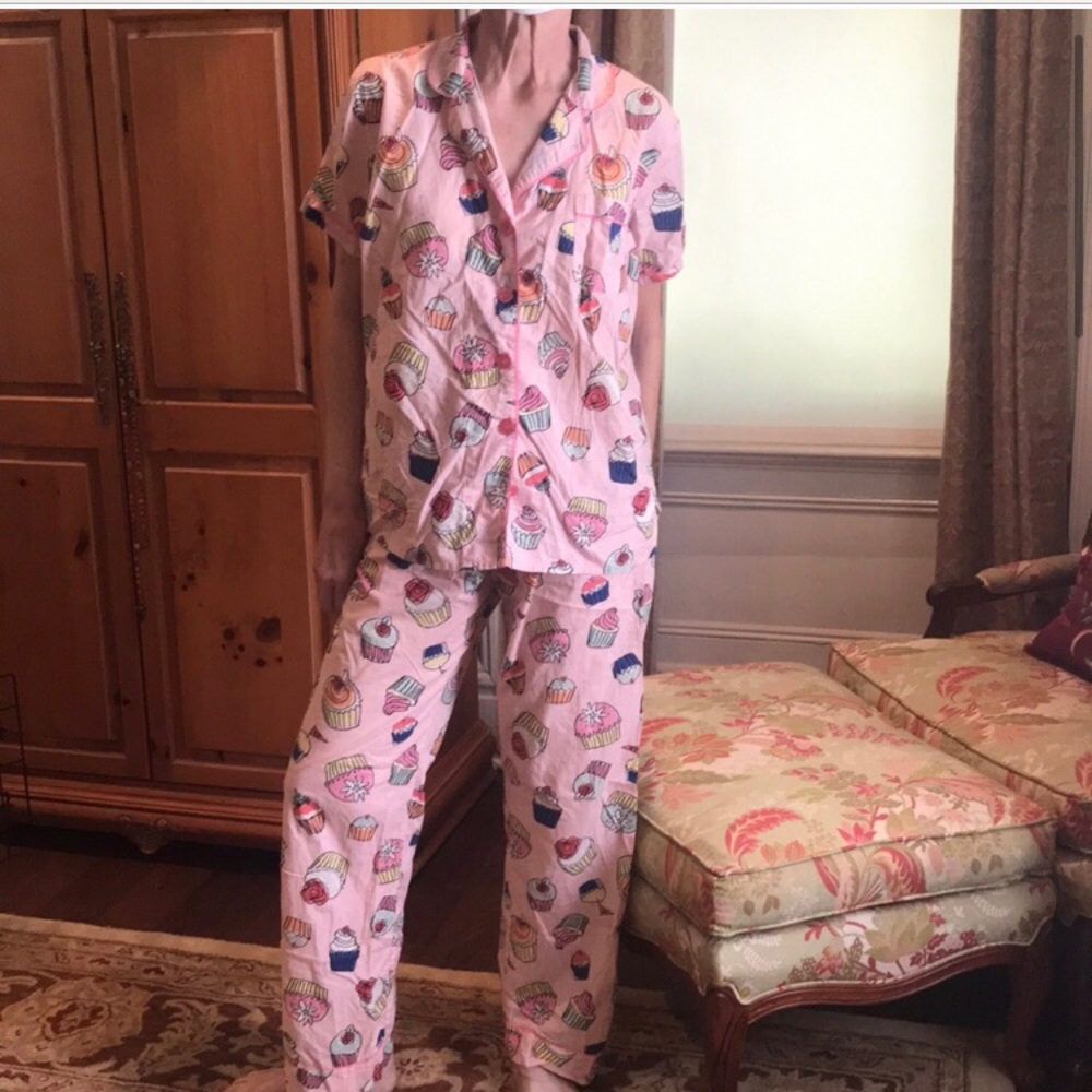 Cupcake pajama set